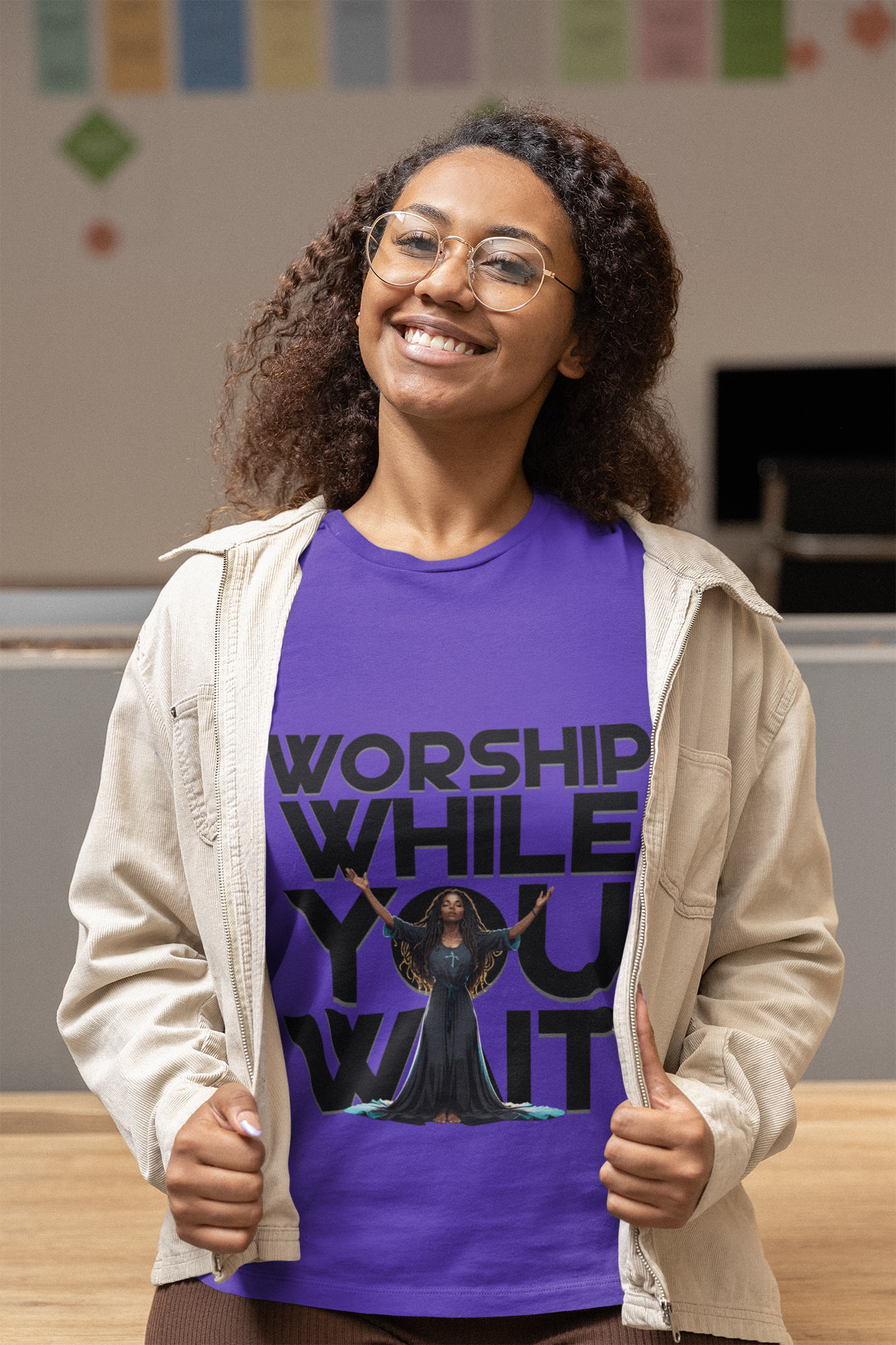 Worship While You Wait - Black Woman